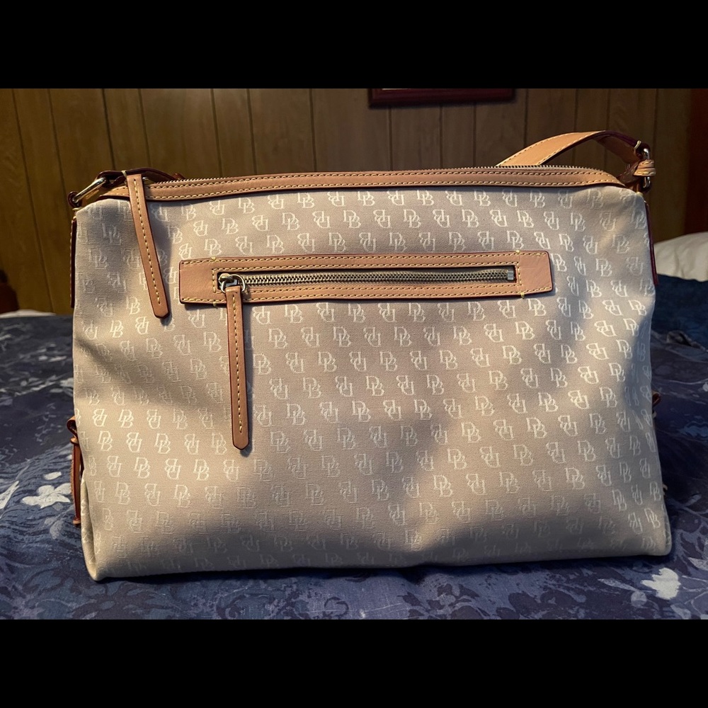 Dooney and Bourke Shoulder bag